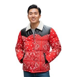 Levi’s Men’s Red Bandana Print Sherpa Collar Jacket Western Puffer Style M, NEW